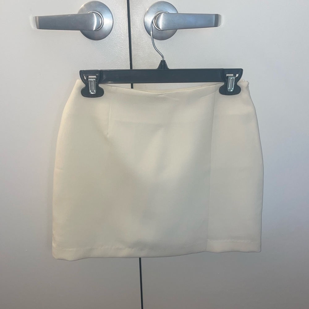 Storets high waisted mini skirt size S